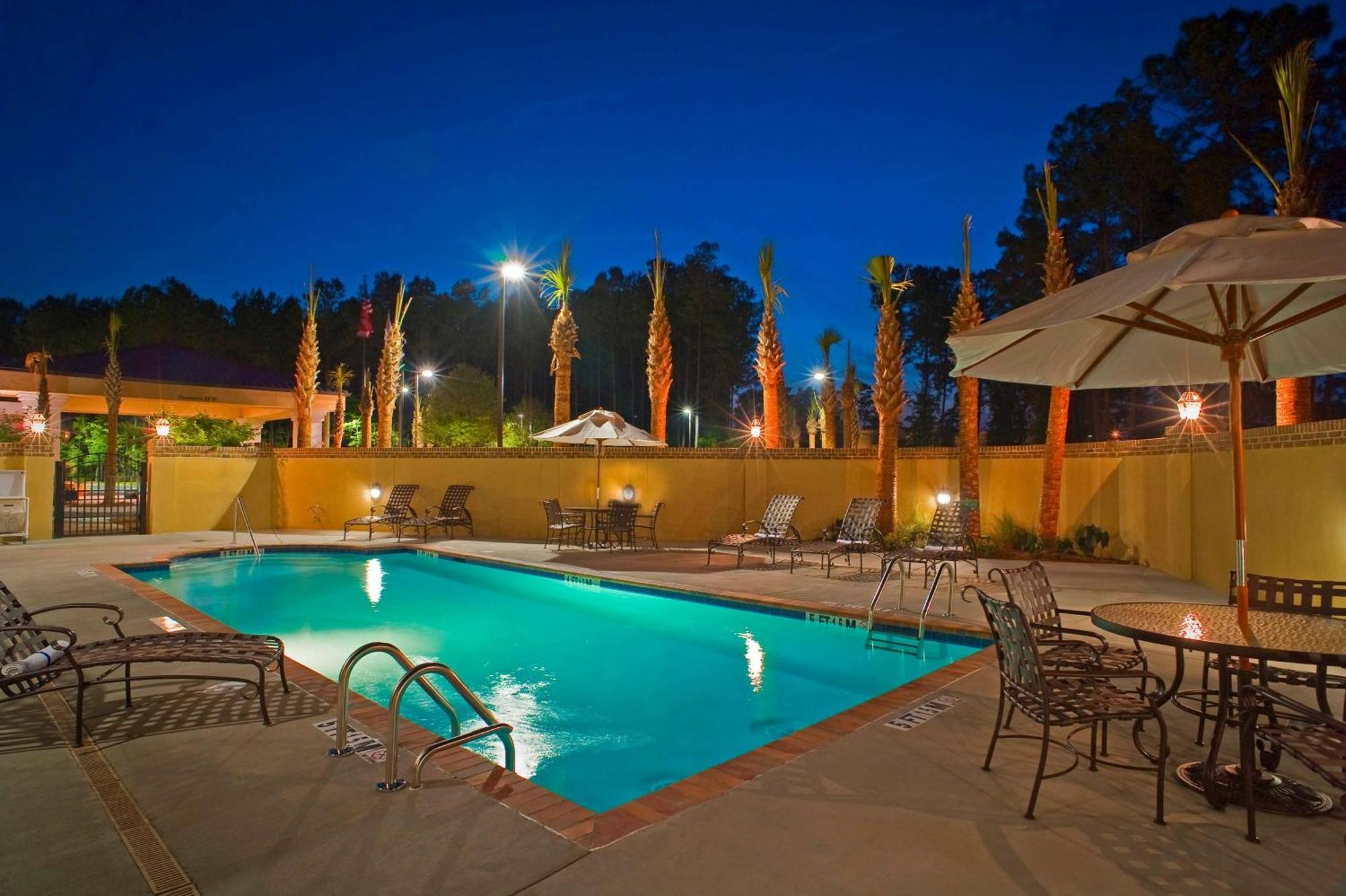 Hampton Inn & Suites North Charleston-University Boulevard Екстериор снимка