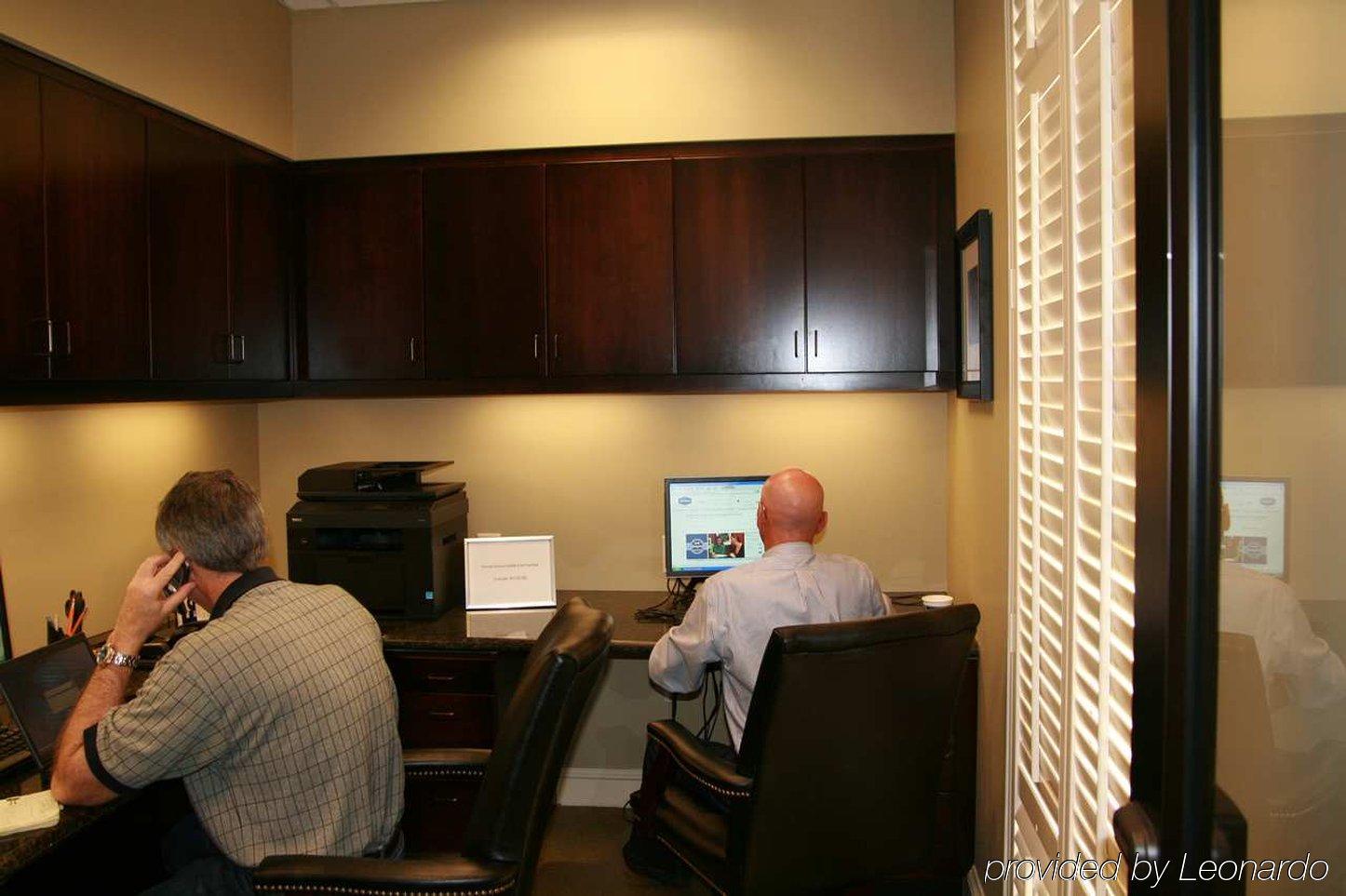 Hampton Inn & Suites North Charleston-University Boulevard Съоръжения снимка