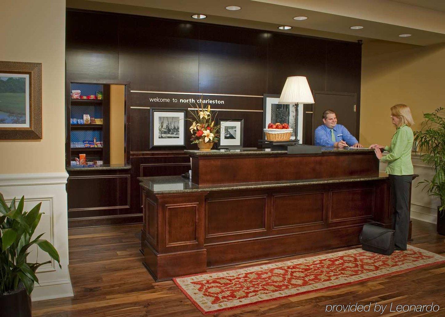 Hampton Inn & Suites North Charleston-University Boulevard Интериор снимка